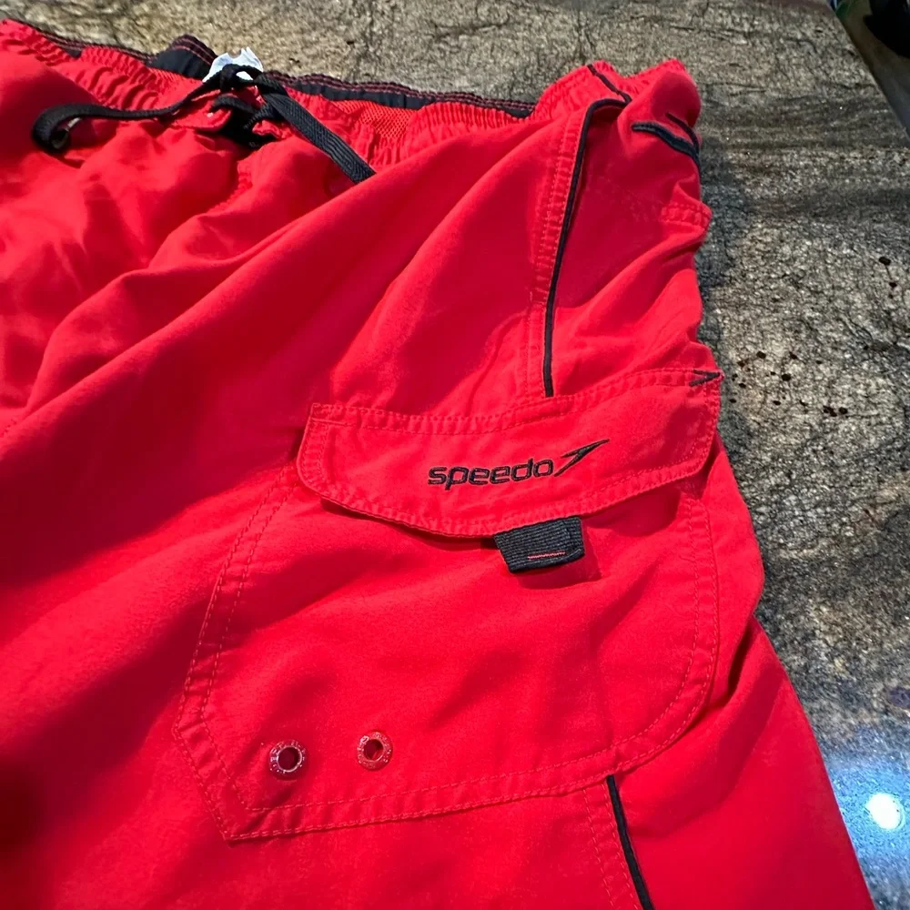 Speedo Men's XXL red Swim‎ Trunk Shorts Mesh Lined Pockets Casual